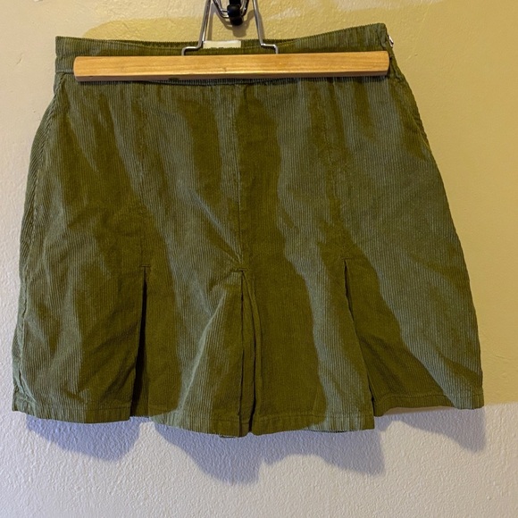 BDG Green Corduroy Mini Skirt - Picture 1 of 4
